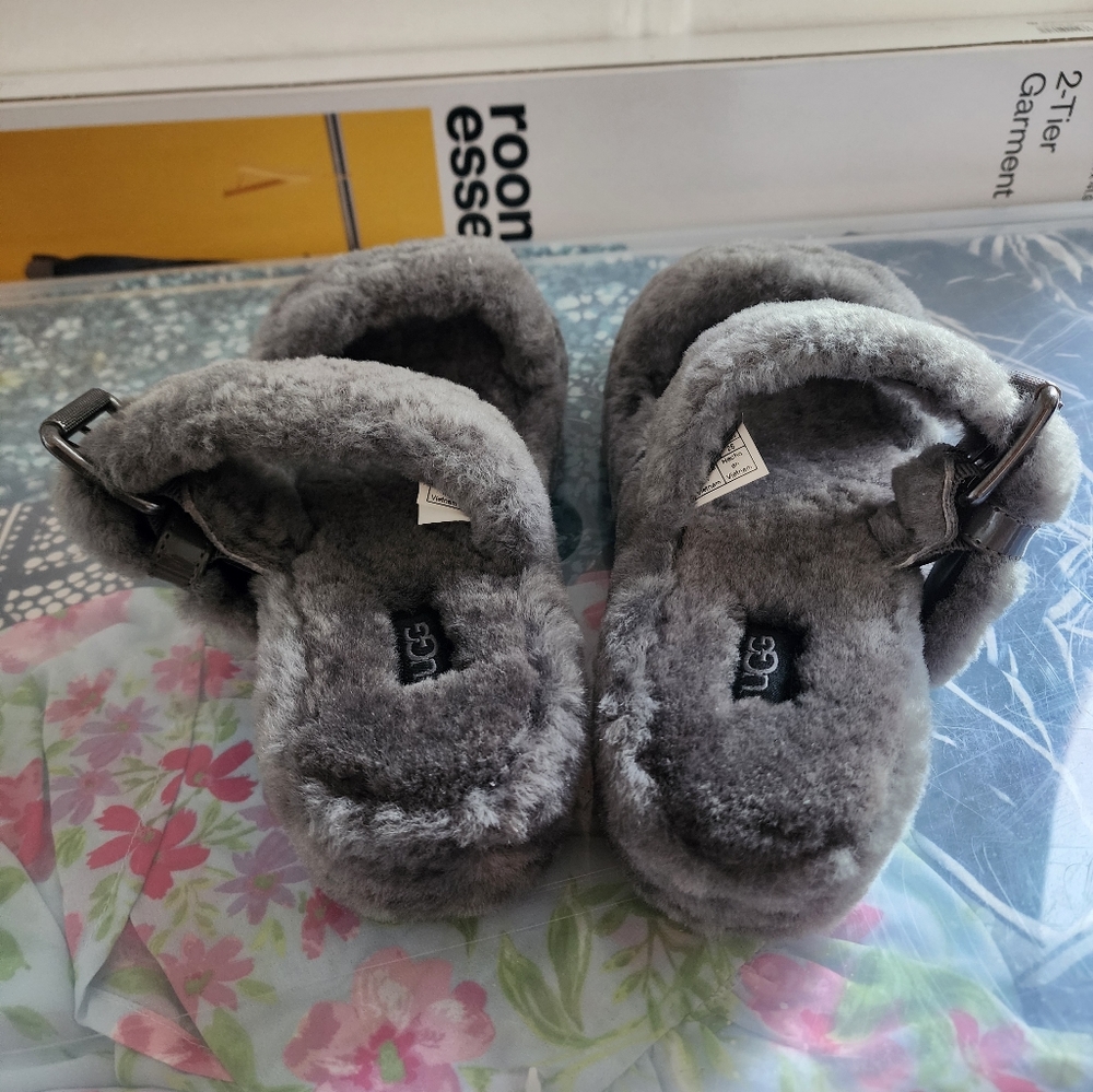 Uggs women's gray fury slippers.
